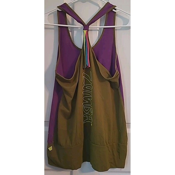 Zumba Active Wear Lot Of 4 Women's Size Medium Tops Workout Athletic Dance Tanks - Picture 7 of 13